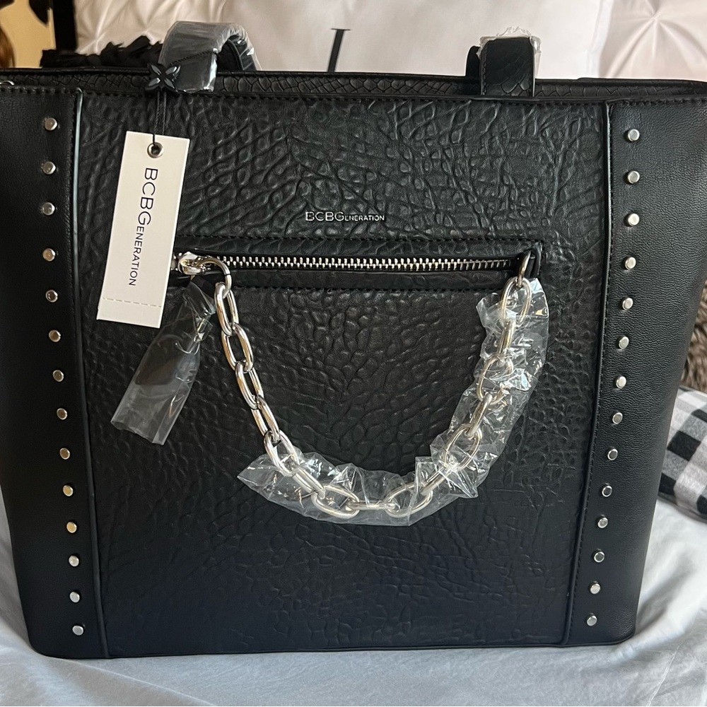 Brand New BCBGeneration Serafina tote measurements 14wx12hx6